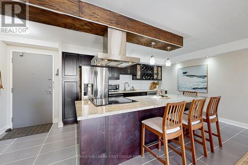 106 - 1540 Pickering Parkway, Pickering, ON - Indoor Photo Showing Kitchen