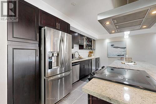 106 - 1540 Pickering Parkway, Pickering, ON - Indoor Photo Showing Kitchen