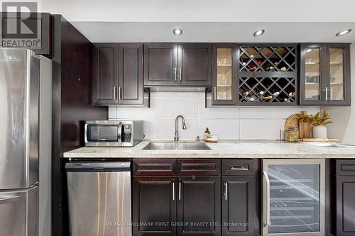 106 - 1540 Pickering Parkway, Pickering, ON - Indoor Photo Showing Kitchen With Stainless Steel Kitchen