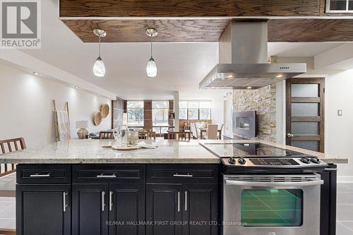 106 - 1540 Pickering Parkway, Pickering, ON - Indoor Photo Showing Kitchen