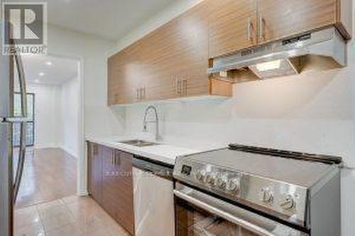 81 - 28 Livingston Road, Toronto, ON - Indoor Photo Showing Kitchen With Upgraded Kitchen