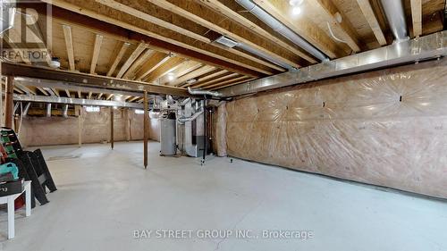 202 Paradelle Drive, Richmond Hill, ON - Indoor Photo Showing Basement