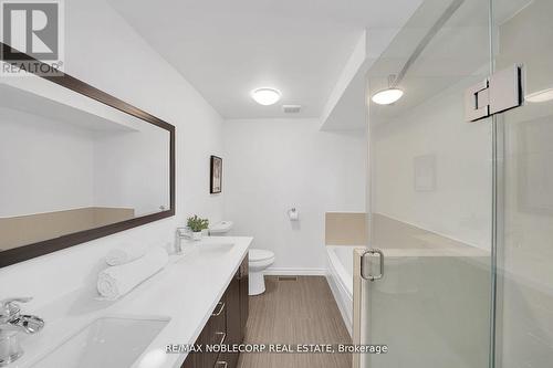 182 Tall Grass Trail, Vaughan, ON - Indoor Photo Showing Bathroom