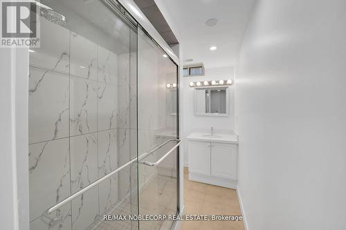 182 Tall Grass Trail, Vaughan, ON -  Photo Showing Bathroom