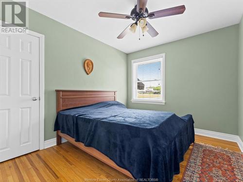 814 Watson Avenue, Windsor, ON - Indoor Photo Showing Bedroom