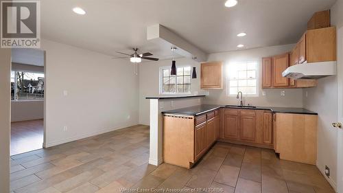 1308 Shepherd, Windsor, ON - Indoor Photo Showing Kitchen