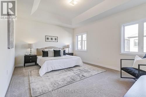 48 Sambro Lane, Whitchurch-Stouffville, ON - Indoor Photo Showing Bedroom