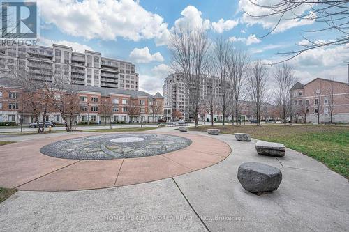 105 - 39 Galleria Parkway, Markham, ON - Outdoor