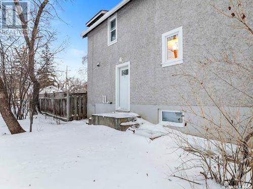 2525 Garnet Street, Regina, SK - Outdoor