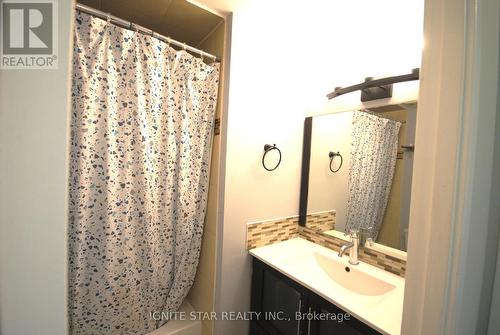 67 - 180 Mississauga Valley Boulevard, Mississauga, ON - Indoor Photo Showing Bathroom