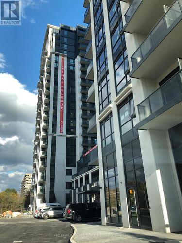 1004 - 202 Burnhamthorpe Road E, Mississauga, ON - Outdoor With Balcony With Facade