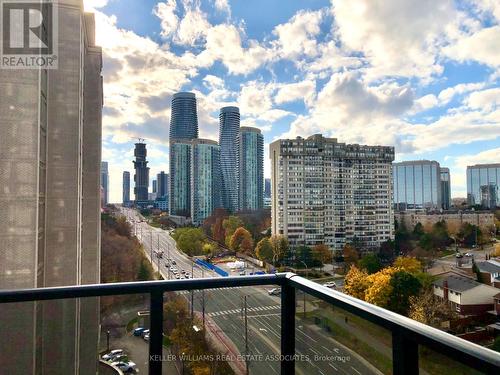 1004 - 202 Burnhamthorpe Road E, Mississauga, ON - Outdoor With Balcony With View