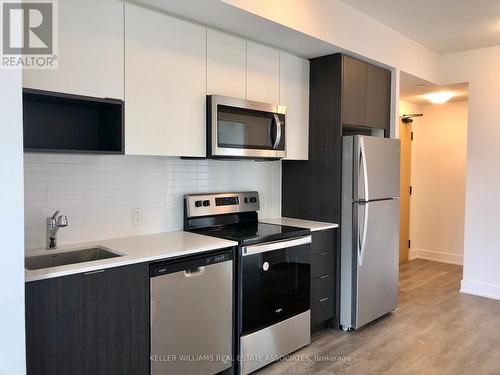 1004 - 202 Burnhamthorpe Road E, Mississauga, ON - Indoor Photo Showing Kitchen With Stainless Steel Kitchen