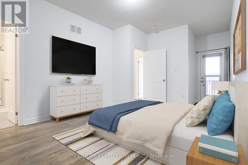 34 Donald Ficht Crescent, Brampton, ON - Indoor Photo Showing Bedroom