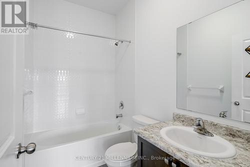 34 Donald Ficht Crescent, Brampton, ON - Indoor Photo Showing Bathroom