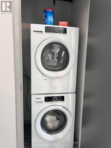 B211 - 275 Larch Street, Waterloo, ON - Indoor Photo Showing Laundry Room