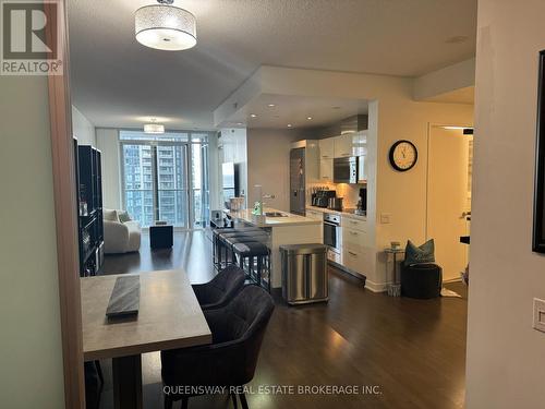 2006 - 90 Parklawn Road, Toronto, ON - Indoor Photo Showing Dining Room