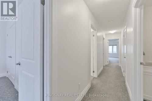 75 Monarch Woods Drive, Kitchener, ON - Indoor Photo Showing Other Room