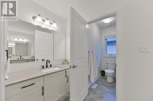 75 Monarch Woods Drive, Kitchener, ON - Indoor Photo Showing Bathroom