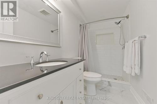 75 Monarch Woods Drive, Kitchener, ON - Indoor Photo Showing Bathroom