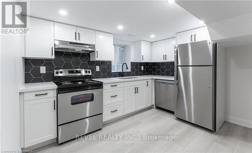 2 - 189 East 31St Street, Hamilton, ON - Indoor Photo Showing Kitchen