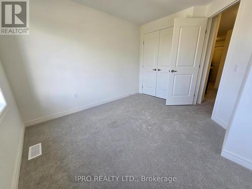 111 Picardy Drive, Hamilton, ON - Indoor Photo Showing Other Room