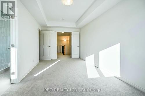 111 Picardy Drive, Hamilton, ON - Indoor Photo Showing Other Room