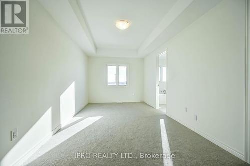 111 Picardy Drive, Hamilton, ON - Indoor Photo Showing Other Room