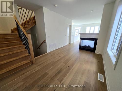 111 Picardy Drive, Hamilton, ON - Indoor Photo Showing Other Room