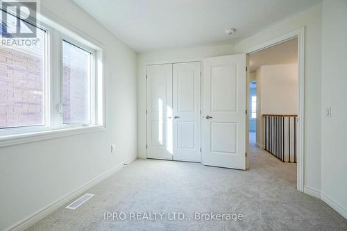 111 Picardy Drive, Hamilton, ON - Indoor Photo Showing Other Room