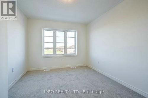 111 Picardy Drive, Hamilton, ON - Indoor Photo Showing Other Room