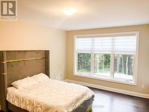 1004 Boyne Ridge Court, Huntsville, ON - Indoor Photo Showing Bedroom