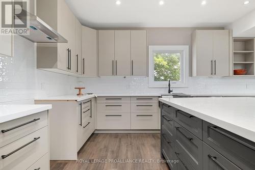 1874 Cooper Road, Madoc, ON - Indoor Photo Showing Kitchen With Upgraded Kitchen