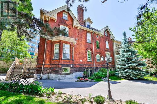 5 - 32 Gothic Avenue, Toronto, ON - Outdoor