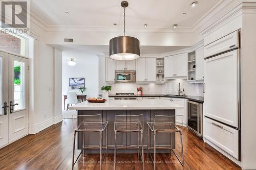 5 - 32 Gothic Avenue, Toronto, ON - Indoor Photo Showing Kitchen With Upgraded Kitchen