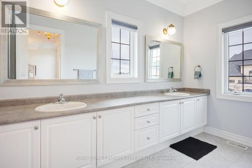 25 Belladonna Circle, Brampton, ON - Indoor Photo Showing Bathroom