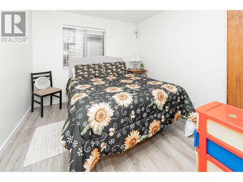 20225 Lorne Avenue, Maple Ridge, BC - Indoor Photo Showing Bedroom