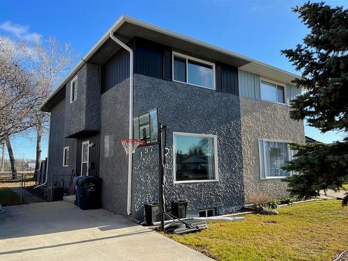 197 Bluewater Crescent, Winnipeg, MB - Outdoor With Exterior