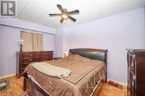 639 King Street, Welland (773 - Lincoln/Crowland), ON - Indoor Photo Showing Bedroom