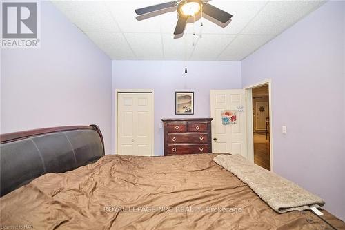 639 King Street, Welland (773 - Lincoln/Crowland), ON - Indoor Photo Showing Bedroom