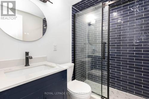 1A - 38 Leuty Avenue, Toronto, ON - Indoor Photo Showing Bathroom