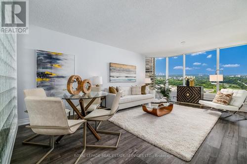 3407 - 1 Palace Pier Court, Toronto, ON - Indoor Photo Showing Living Room