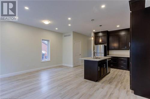 61 Turner Avenue Avenue, Kitchener, ON - Indoor Photo Showing Kitchen