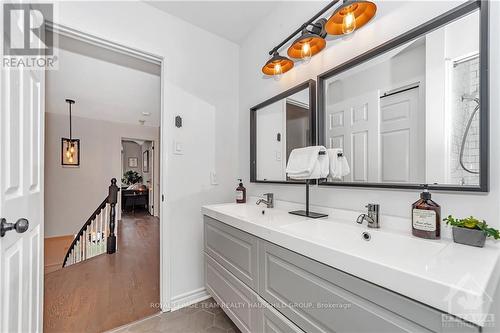 9 Delamere Drive, Ottawa, ON - Indoor Photo Showing Bathroom