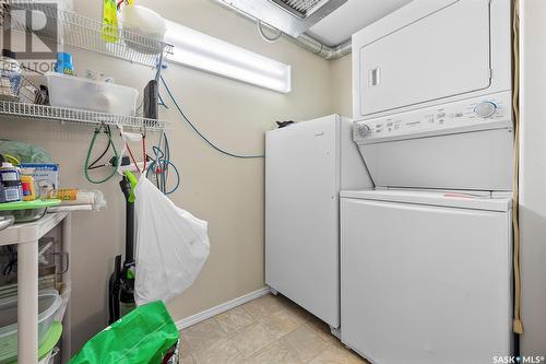 111 215 Smith Street N, Regina, SK - Indoor Photo Showing Laundry Room