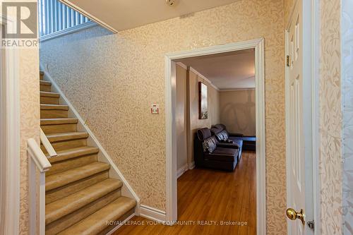 19 Westwood (Upper) Lane, Richmond Hill, ON - Indoor Photo Showing Other Room