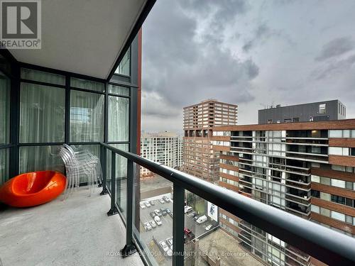 1307 - 32 Davenport Road, Toronto, ON - Outdoor