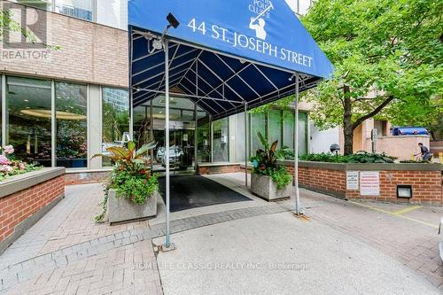 1011 - 44 St. Joseph Street, Toronto, ON - Outdoor