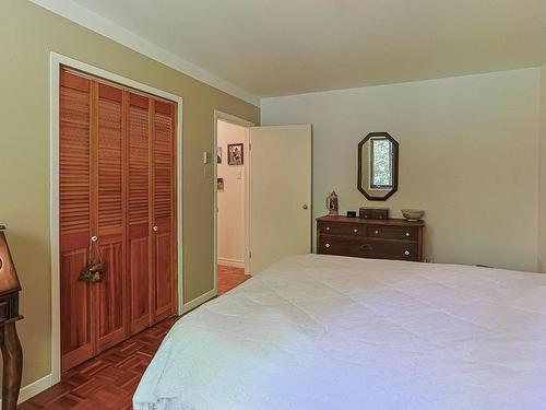 Master bedroom - 60 Rue Lacombe, Notre-Dame-De-Lourdes, QC - Indoor Photo Showing Bedroom