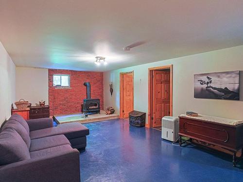 Family room - 60 Rue Lacombe, Notre-Dame-De-Lourdes, QC - Indoor Photo Showing Other Room